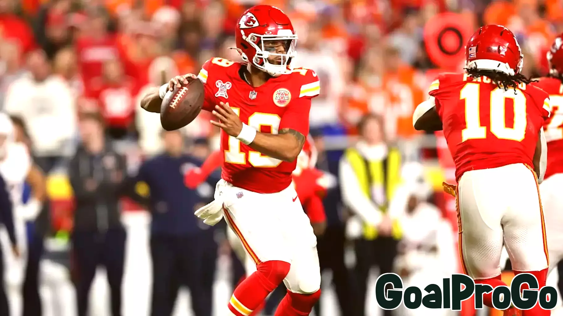 Broncos Struggle in Red Zone as Chiefs Edge Ahead at Halftime