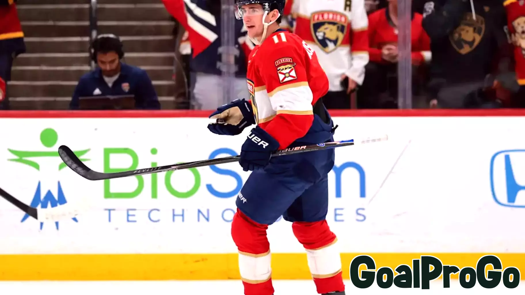 Kraken acquire Mackie Samoskevich in a trade with the Panthers