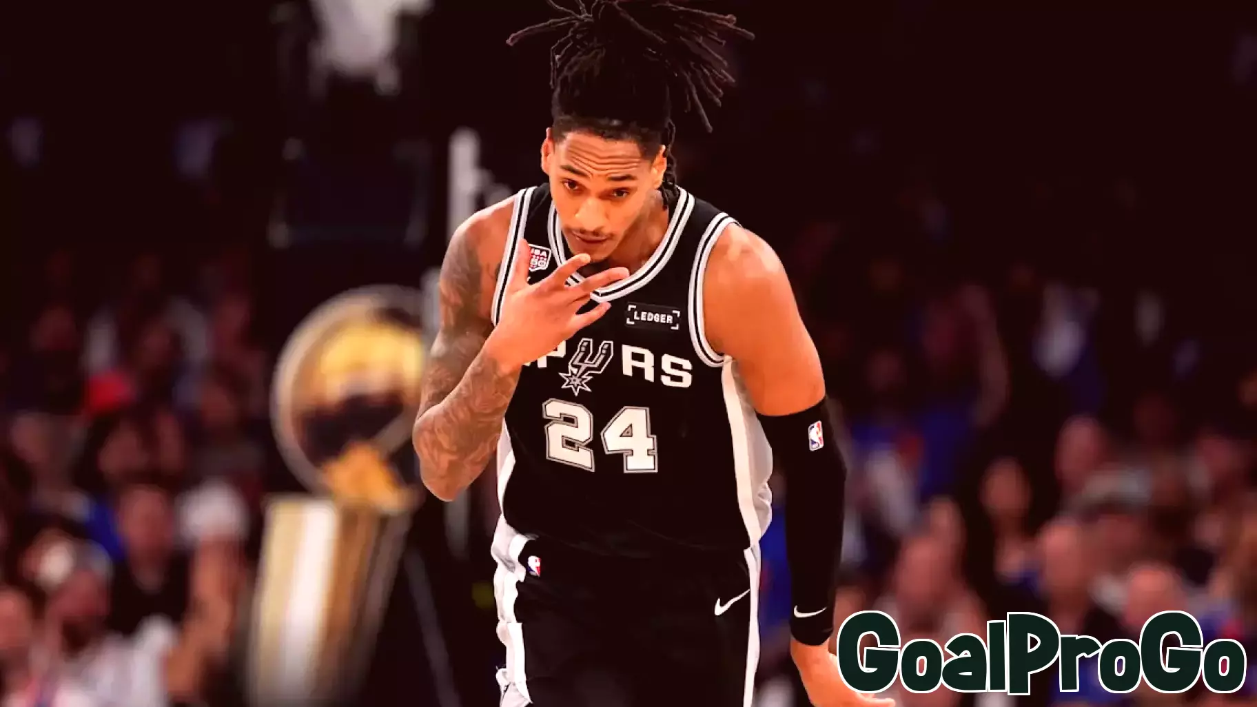 NBA Finals: Spurs hit record 14 3-pointers in dominant first half before blowing 29-point lead to Knicks in Game 4