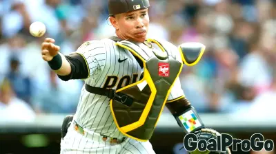 Padres Duo Earn Gold Glove Finalist Spots