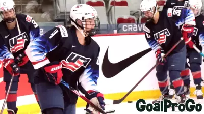 Wisconsin's Caroline Harvey wins Kazmaier Award as top player